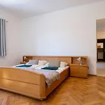 Weber By Interhome *