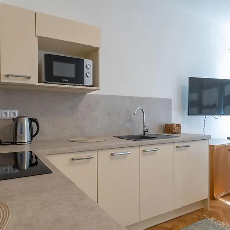 Weber By Interhome Holiday home Albrechtice v Jizerskych horach